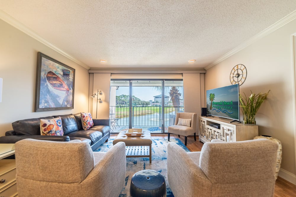 Beach & Golf-Edgewater Villa 1510-2nd Floor-Renovated-Free Beach Tram-Sea ya soon!