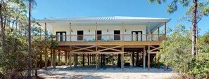Exterior - Brand New 3 Bedroom, Pet Friendly Amazing Bay View Home (St George Island)