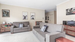 Televisión y libros 