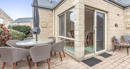 Edwards - Family friendly, pet friendly, linen provided, free WiFi