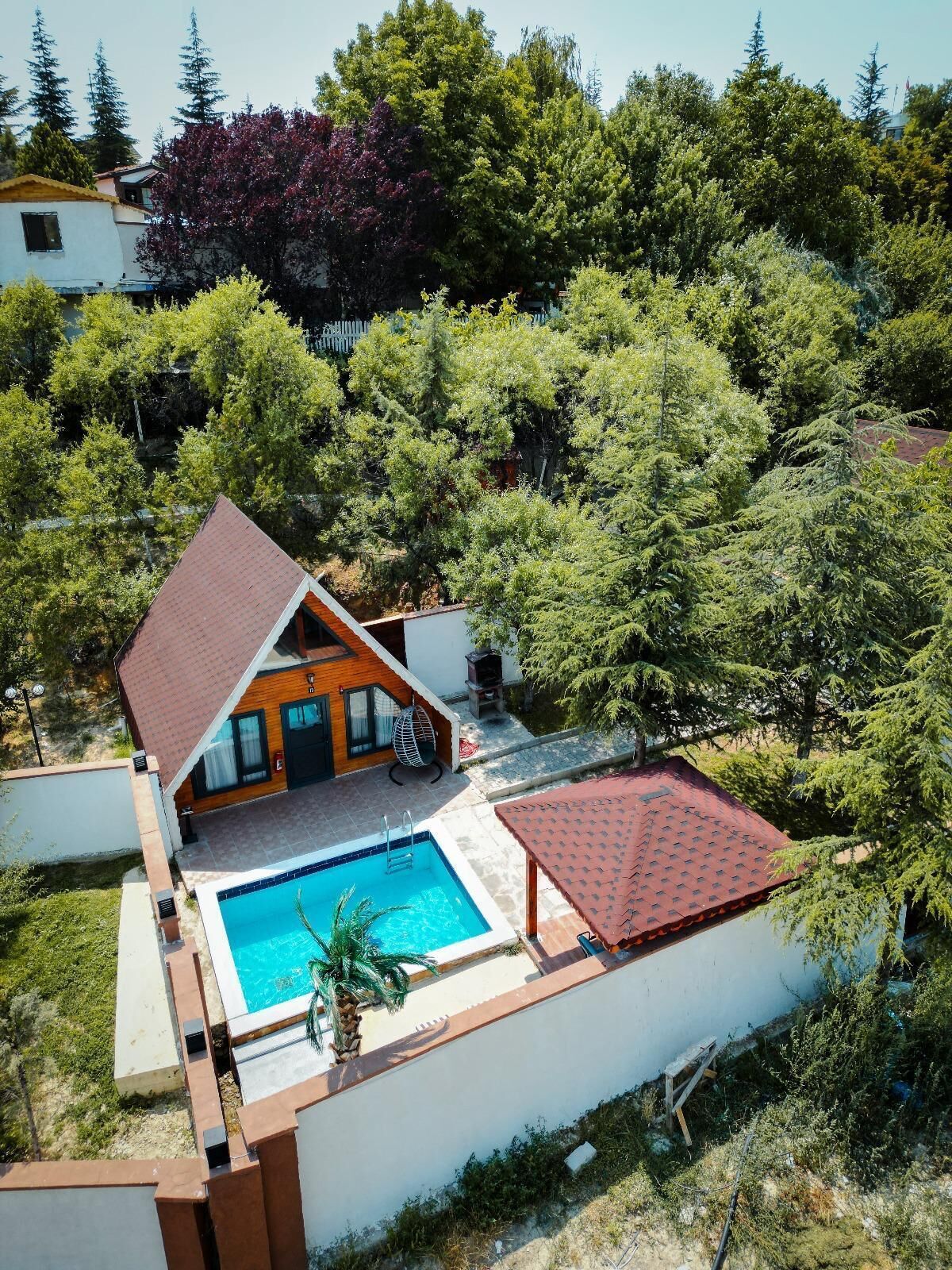 Design Room, Multiple Beds, Non Smoking, Pool View | Garden view