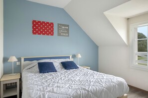 2 bedrooms