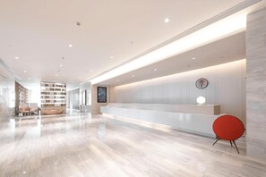 Lobby - Ji Hotel (Huzhou)