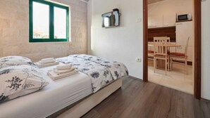 Leilighet (Comfort Studio Apartment with Terrace)