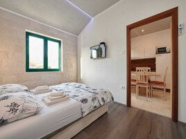 4 habitaciones y cunas 