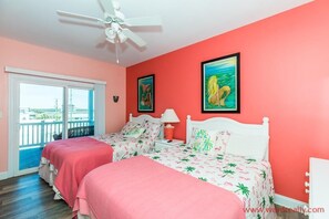 4 camere, ferro/asse da stiro, Wi-Fi gratuito