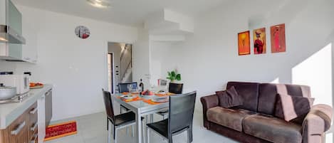 Appartement Familial, plusieurs chambres, cÎté montagne (La Perla Di Pianello) | Intérieur