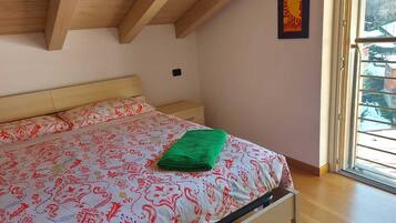 2 bedrooms, free WiFi, bed sheets