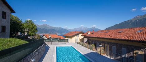 Family Apartment, Multiple Bedrooms, Mountainside (La Perla Di Pianello) | Pool