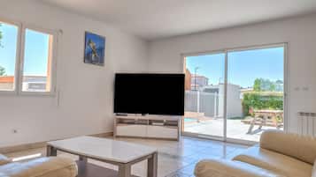 Télévision, livres, imprimantes