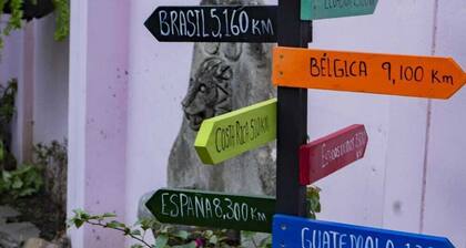 Hostal Casa Luna Santa Ana, Historic Center