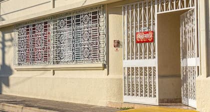 Hostal Casa Luna Santa Ana, Historic Center