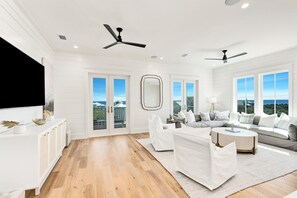 Smart-TV, Stereoanlage