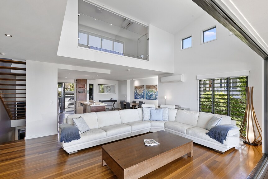 Luxury, Magnificent Views, Space And Swimming Pool - Point Lookout