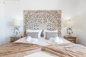 3 عدّة غرف نوم وخزنة داخل الغرفة ومكواة/لوح كي وواي فاي مجانًا