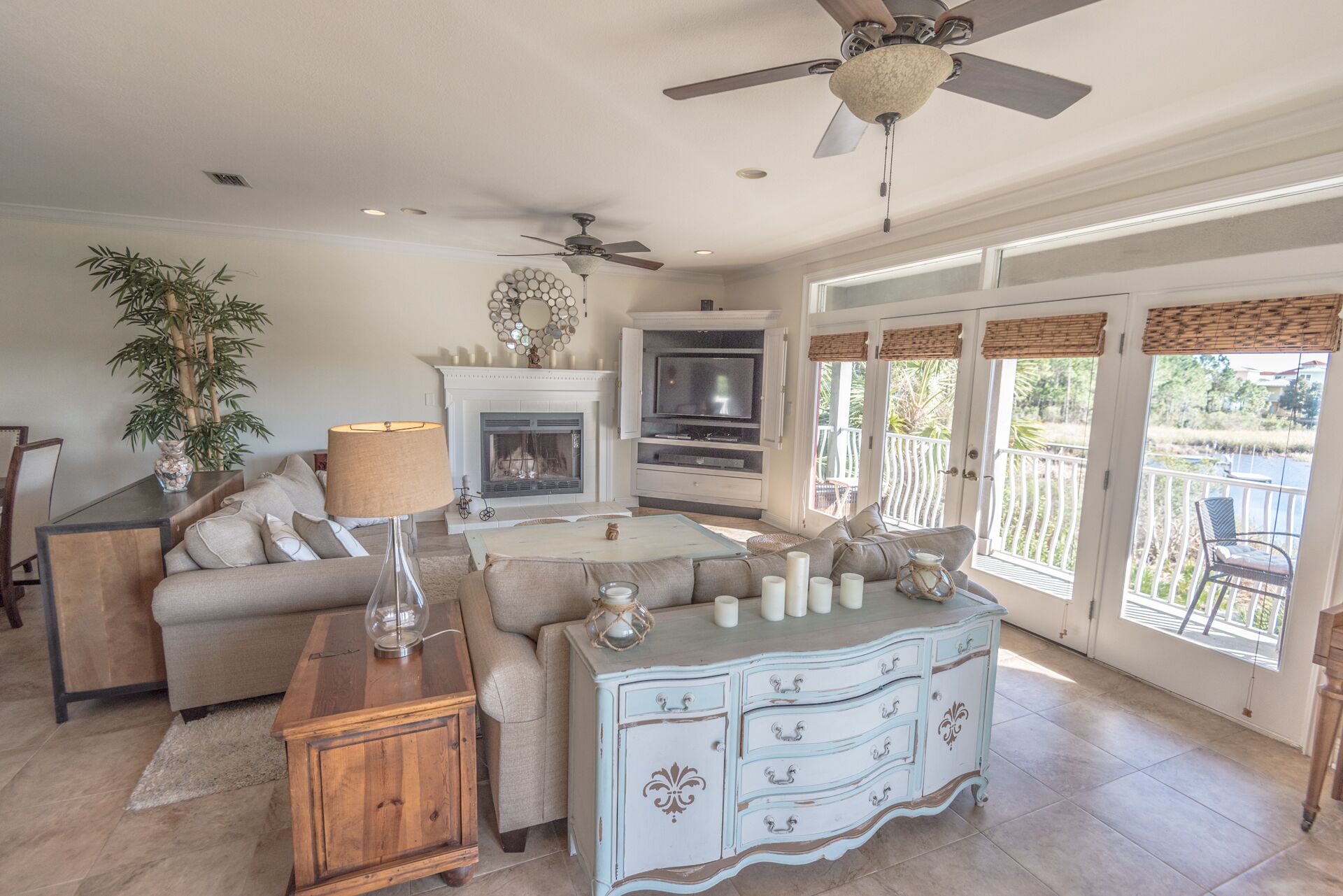 Beach Pearl - Dune Allen Beach lakefront property