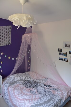 5 bedrooms