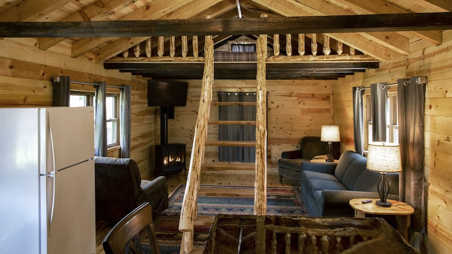 Big River Escape Riverside Cabins