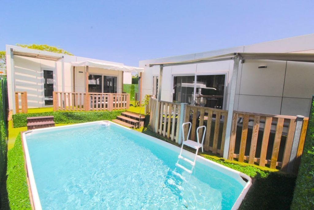 Lodges with private pool 1