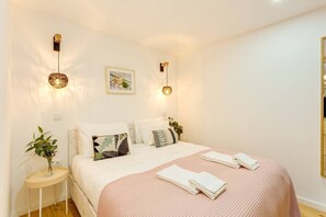 2 bedrooms, iron/ironing board, travel crib, WiFi