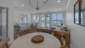 Dining - Modern Gulf-Front, Sleeps 8, Beach Setup, Pool + Free Attraction Tickets! (Panama City Beach)