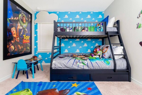 10 bedrooms, iron/ironing board, WiFi, bed sheets