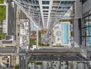 Aerial view - Placemakr Premier SoBro (Nashville)