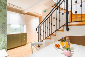 Apartment, 1 Bedroom | Private kitchenette | Full-size fridge, microwave, stovetop, coffee/tea maker - Sun Spalato Mak Apartments (Split)