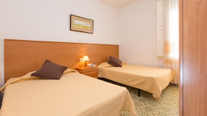 2 Schlafzimmer, Bügeleisen/Bügelbrett, Internetzugang