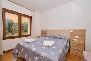 3 Schlafzimmer, Bügeleisen/Bügelbrett, Internetzugang