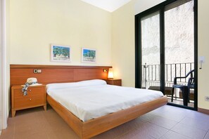 3 bedrooms, Internet