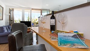 Interior - 2SAP1 - Beautiful apartment for 6 people located in the center of Blanes on the seafront with magnificent views of the sea. (Blanes)