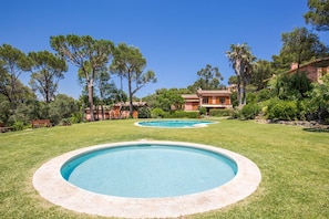 Pool - 1CUBA 01 - Beautiful house located in a very quiet residential area close to Llafranc Lighthouse,  group of 8 houses with communal swimming pools and garden (Llafranc)