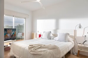 4 chambres, fer et planche à repasser, Wi-Fi gratuit