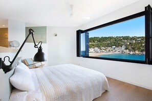 4 bedrooms, iron/ironing board, free WiFi - 1MIRAD 01 - Beautiful house renovated with great taste, with fantastic views of the sea and direct access to the beach of Llafranc (Llafranc)