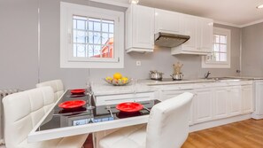 Fridge, microwave, oven, dishwasher