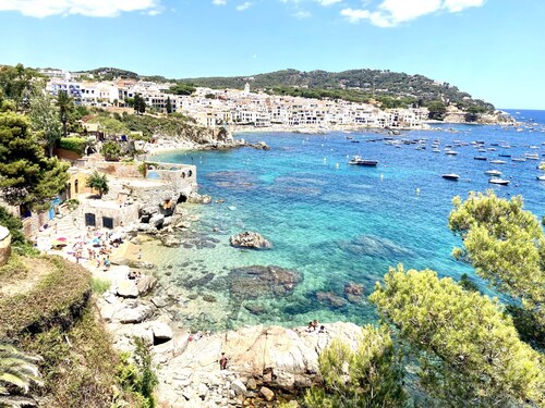 1PAST 02 - Magnificent house with communal swimming pool in Llafranc, only 450m away from the beach