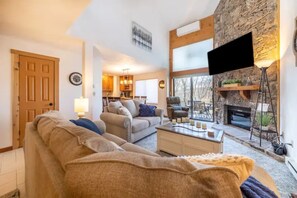 Smart-TV, Kamin