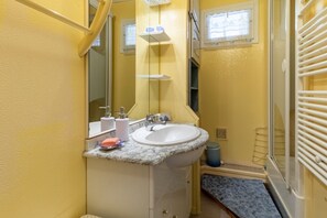 ヘアドライヤー