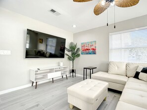 Smart-tv, stereoanlæg