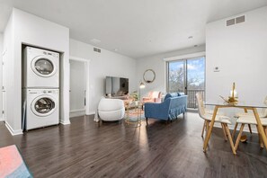 Télévision, espaces bureaux