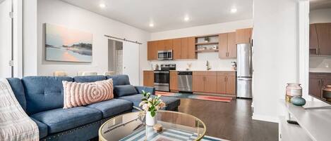 تلفزيون، مكتب