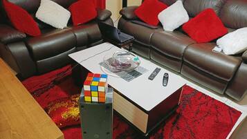 TV, Netflix, streaming services