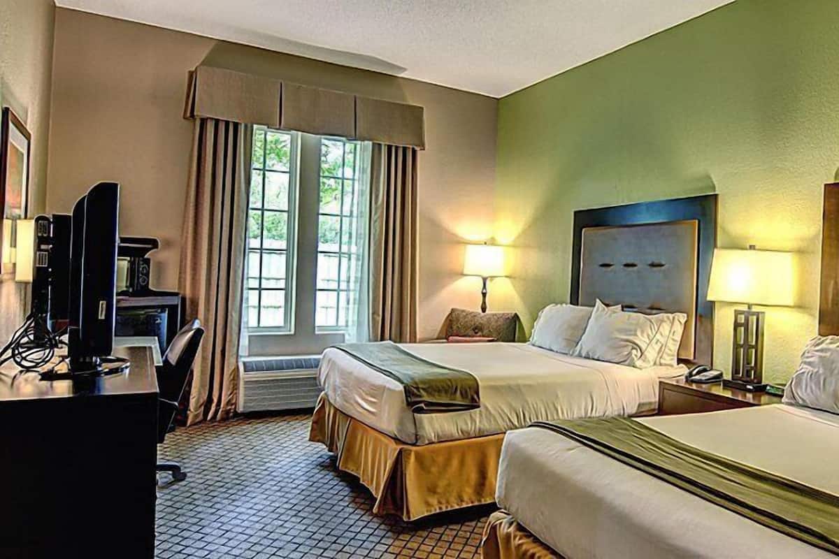 Standard Double Room | Individually decorated, individually furnished, desk, iron/ironing board