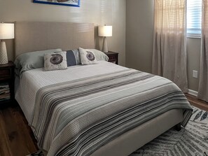 3 bedrooms, memory-foam beds, WiFi, wheelchair access