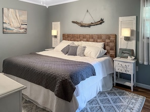 3 bedrooms, memory foam beds, WiFi, wheelchair access