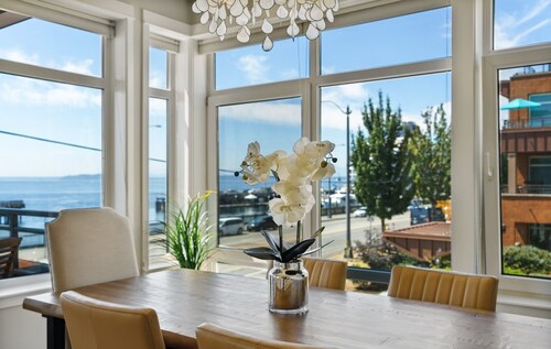 🚢Luxury Seattle Waterfront Walk to Cruise Ship & Pike Place -Waterfront Views🎡