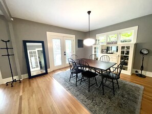 تناول الطعام