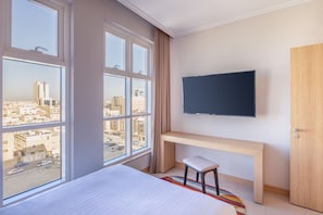 Suite, 3 Bedrooms, Non Smoking