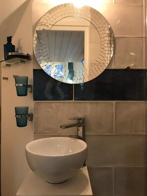 Shower - Studio (La Ciotat)